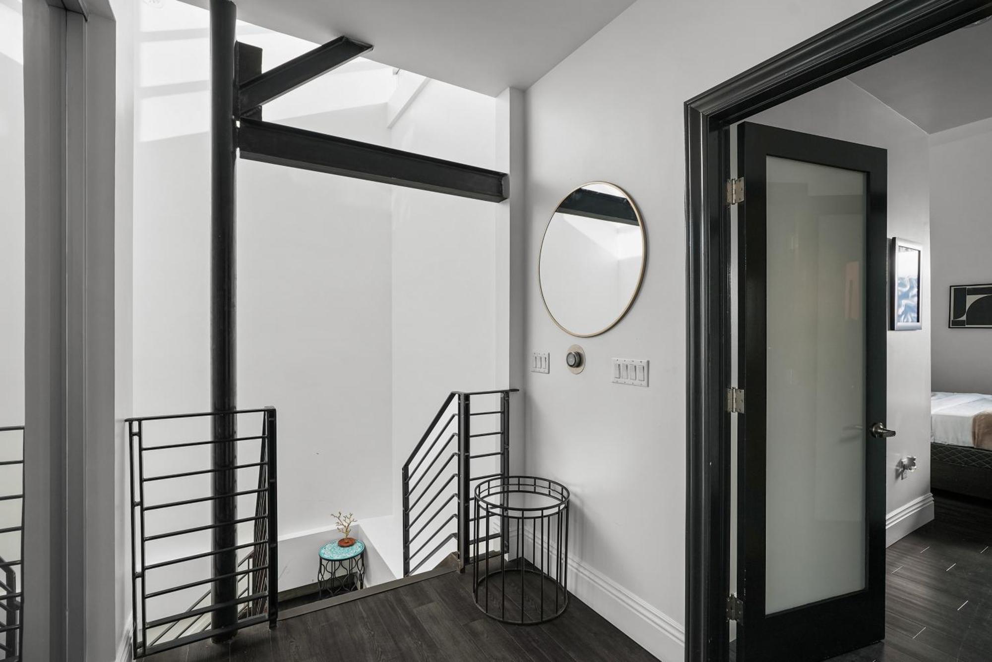 Audemar Boutique Hotel And Apartment Homes Los Angeles Exterior photo