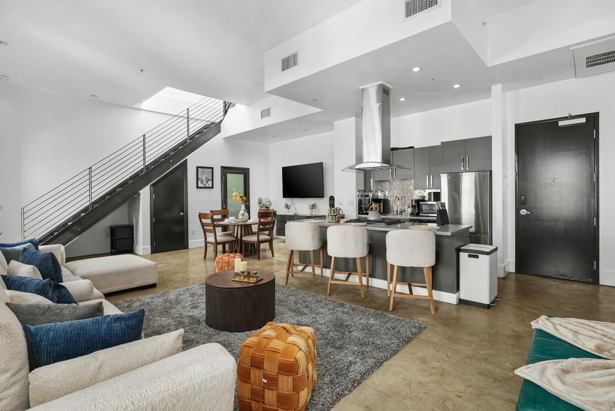 Audemar Boutique Hotel And Apartment Homes Los Angeles Exterior photo