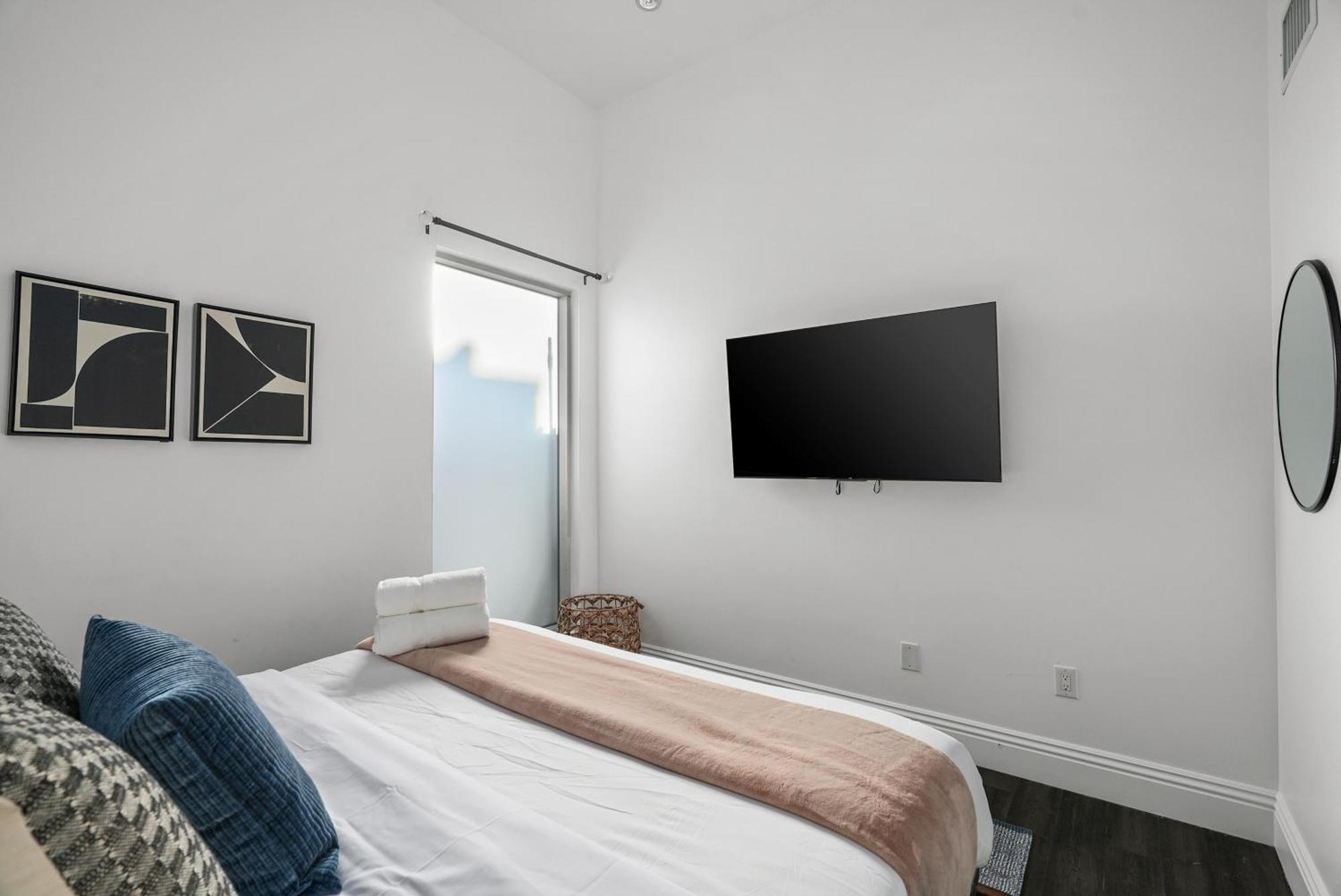 Audemar Boutique Hotel And Apartment Homes Los Angeles Exterior photo